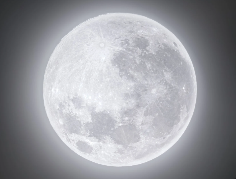 Qu'est-ce que la salutation à la lune?
